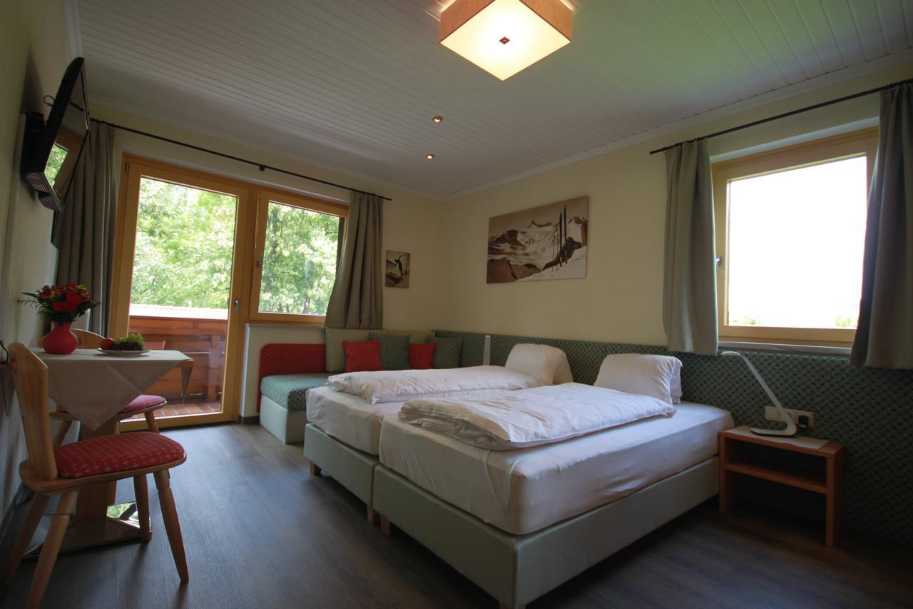 Haus Alexander Hotel Schladming Exterior photo