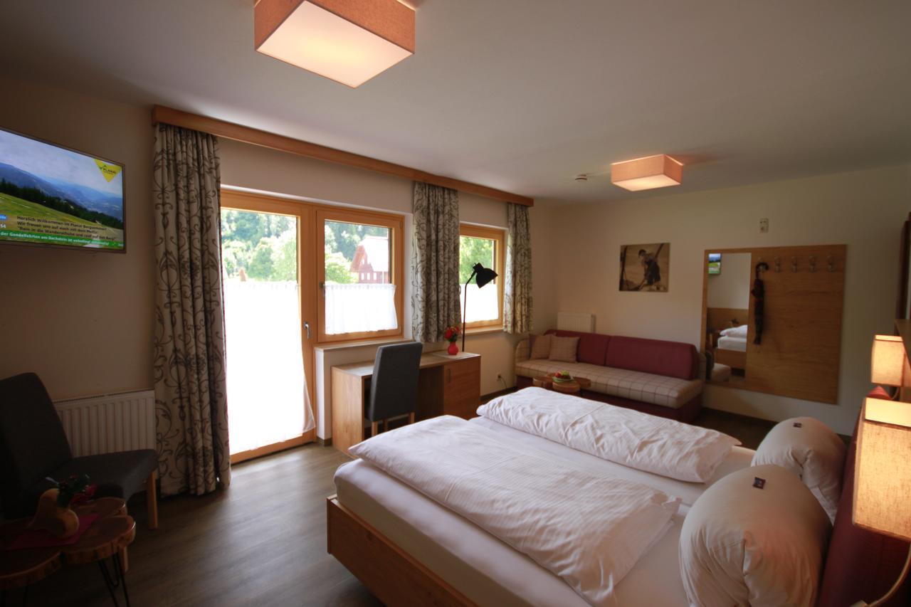 Haus Alexander Hotel Schladming Exterior photo