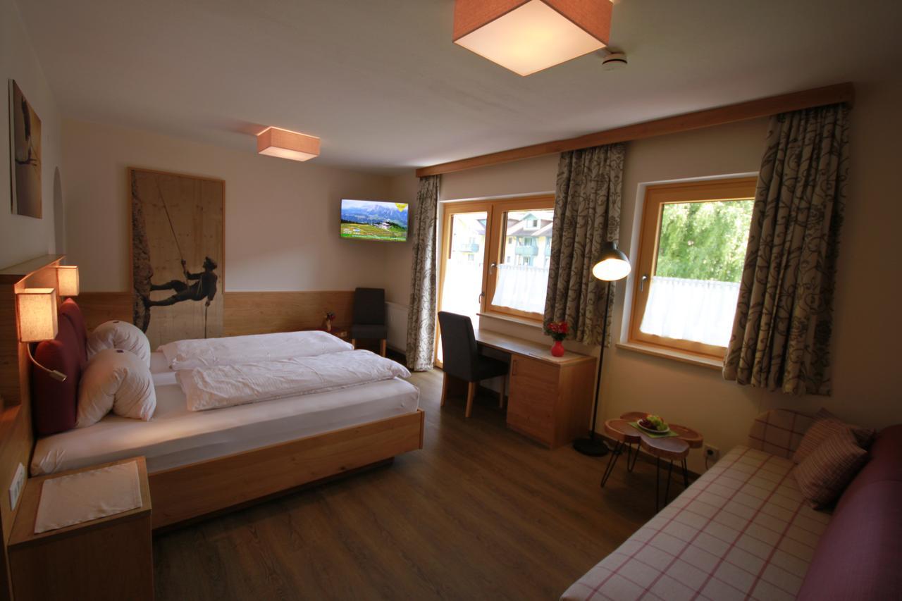 Haus Alexander Hotel Schladming Exterior photo